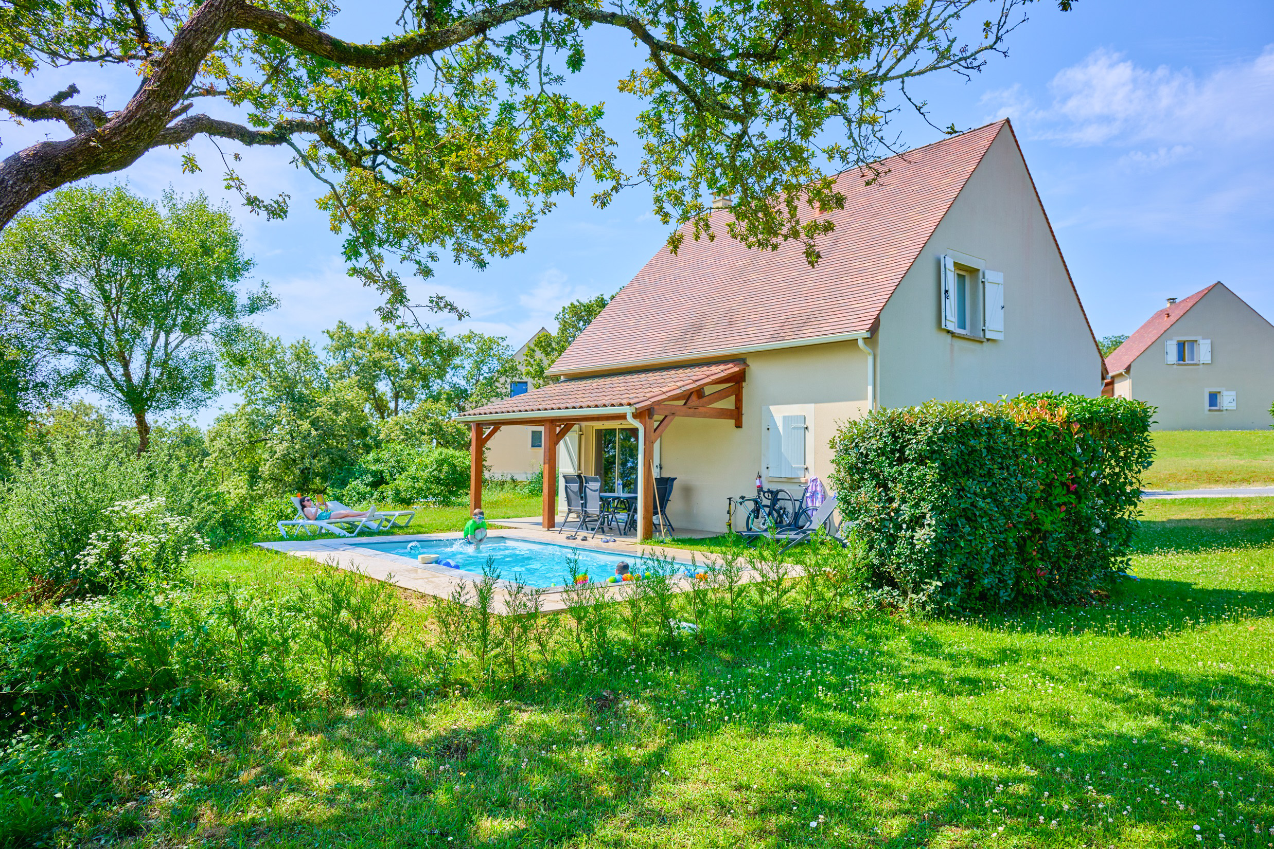 Domaine de Lanzac 18 2a Frankrijk Dordogne vakantiepark luxe vakantiehuis privézwembad restaurant